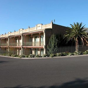 The Terrace At The Settlement